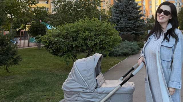 Вітвіцька замилувала фото з сином, якому виповнився місяць, і розповіла про будні материнства