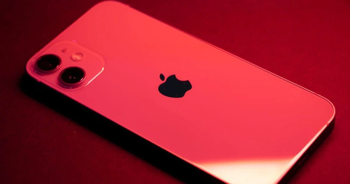 Чому швидко сідає батарея на iPhone