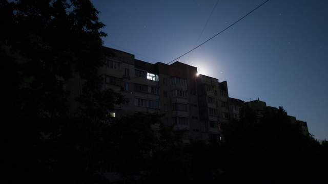 Росіяни вдарили по Вінниччині: обласний центр частково без світла