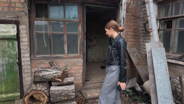 Подружжя придбало занедбану хату: що вдалося зробити всього за місяць