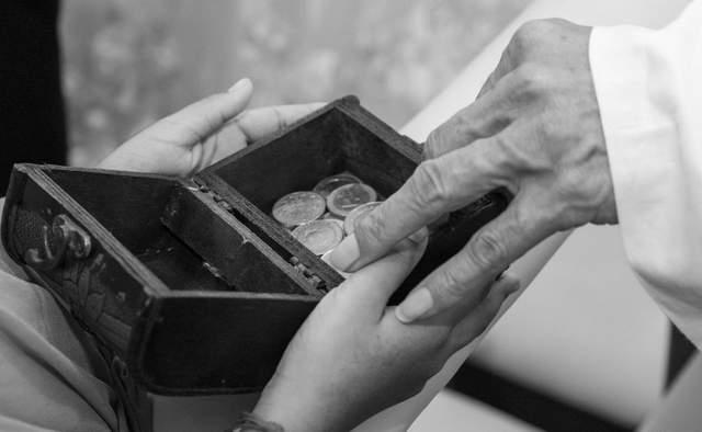 У давнину українці боялися грошей та скарбів: що так лякало людей та відвертало від багатства
