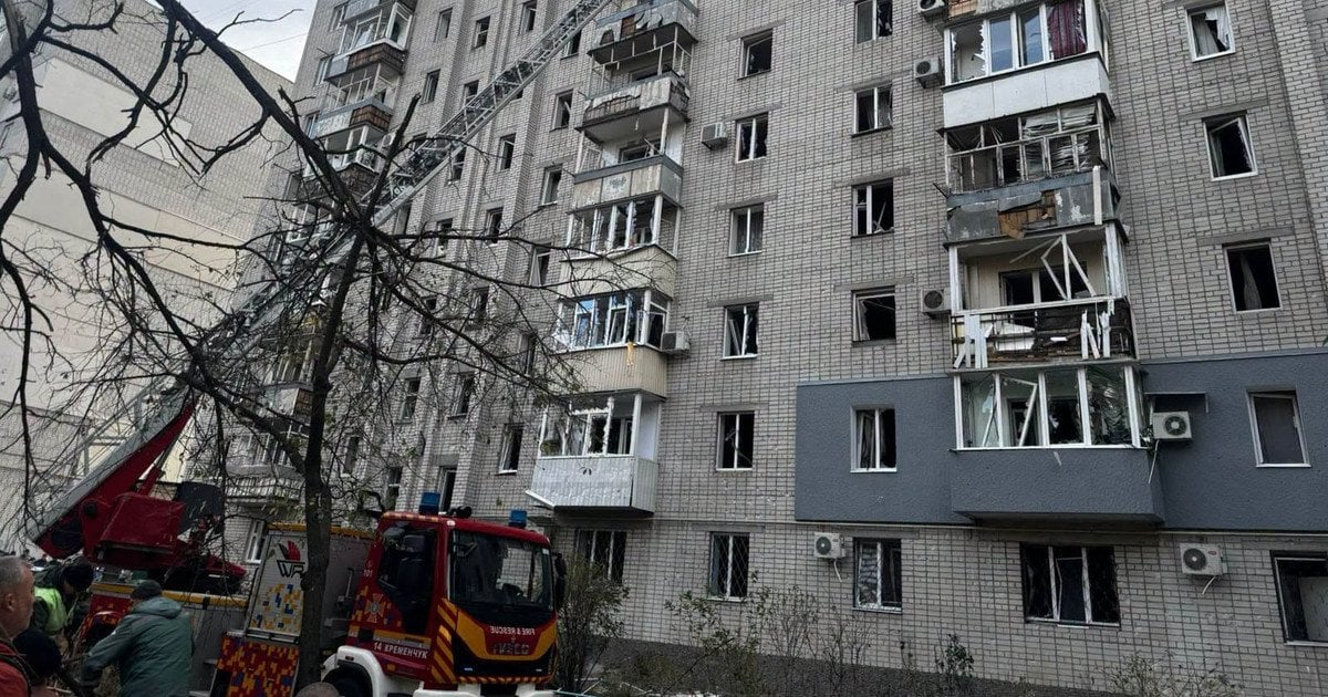 Наслідки удару в Кременчуку