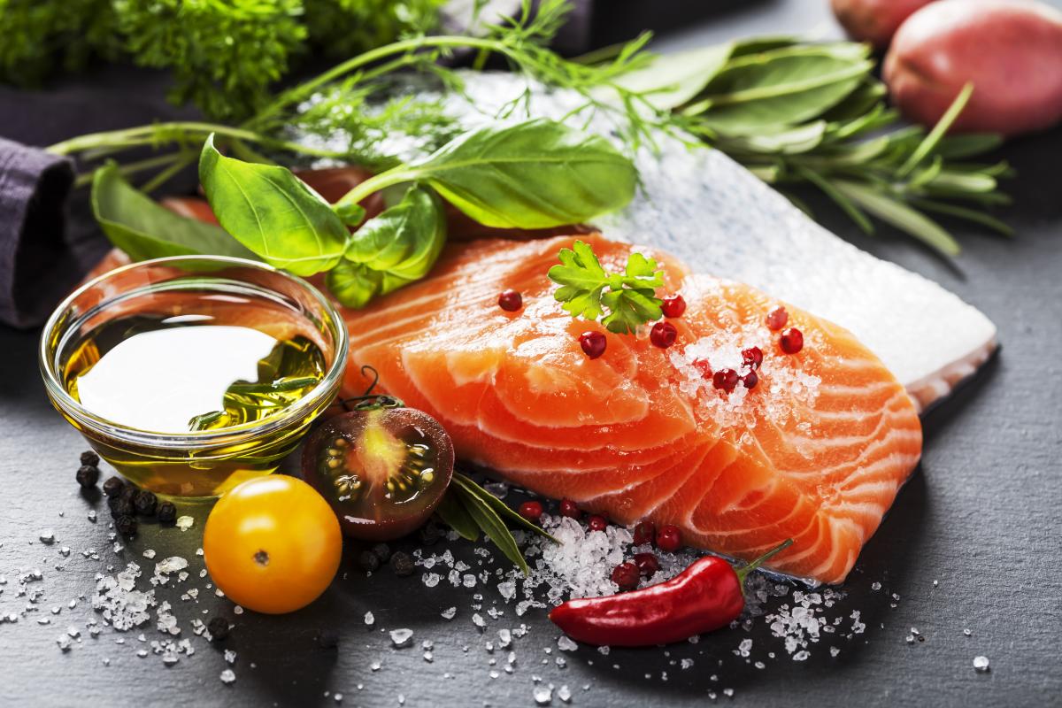 5 продуктів, у яких більше омега-3, ніж у лососі