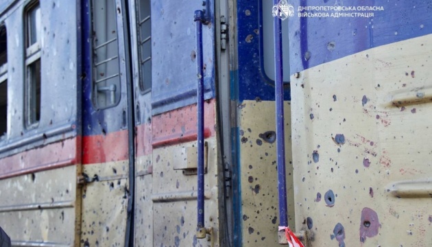 Удар РФ по вокзалу Дніпра: кількість загиблих зросла до 14, госпіталізовані 13 поранених