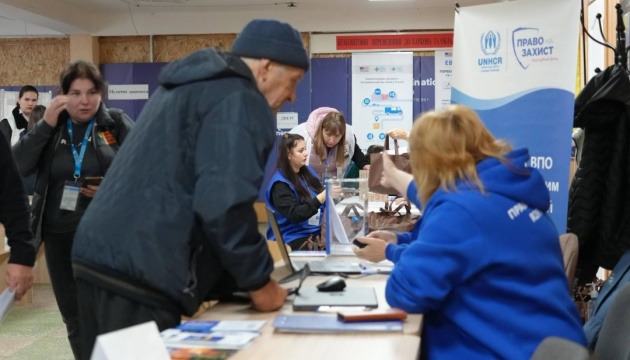 Цьогоріч понад 2000 евакуйованих з Донеччини безкоштовно розселили у безпечніших регіонах - Філашкін
