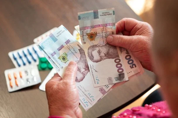 Пенсію можуть поставити під питання: кому до 31 грудня треба підтвердити особу