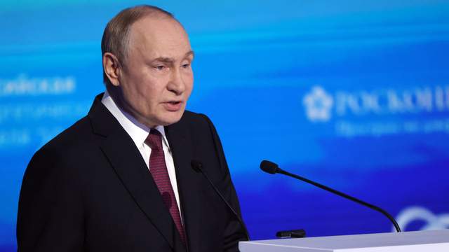 Невдоволення зростає: політолог спрогнозував, чи загрожує Росії швидкий розвал
