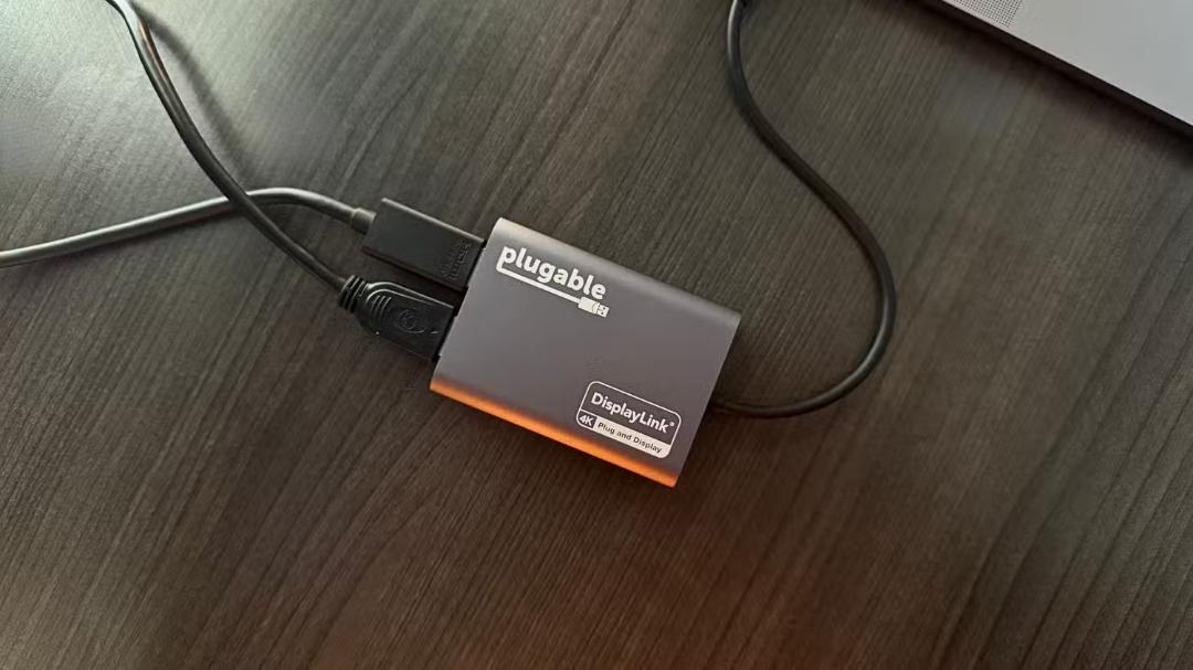 Ви недооцінюєте USB-порт у своєму смартфоні: 4 корисні способи його використання