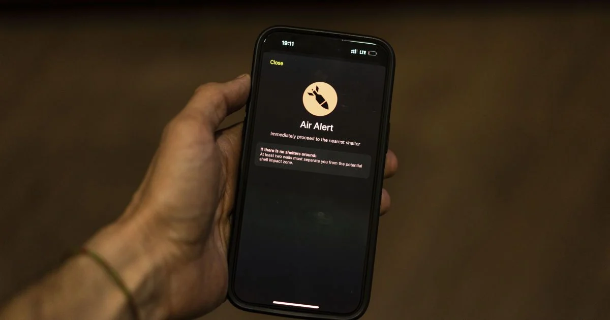 Вранці РФ атакує Україну: реактивні дрони вже над Києвом, під загрозою низка областей (мапа)