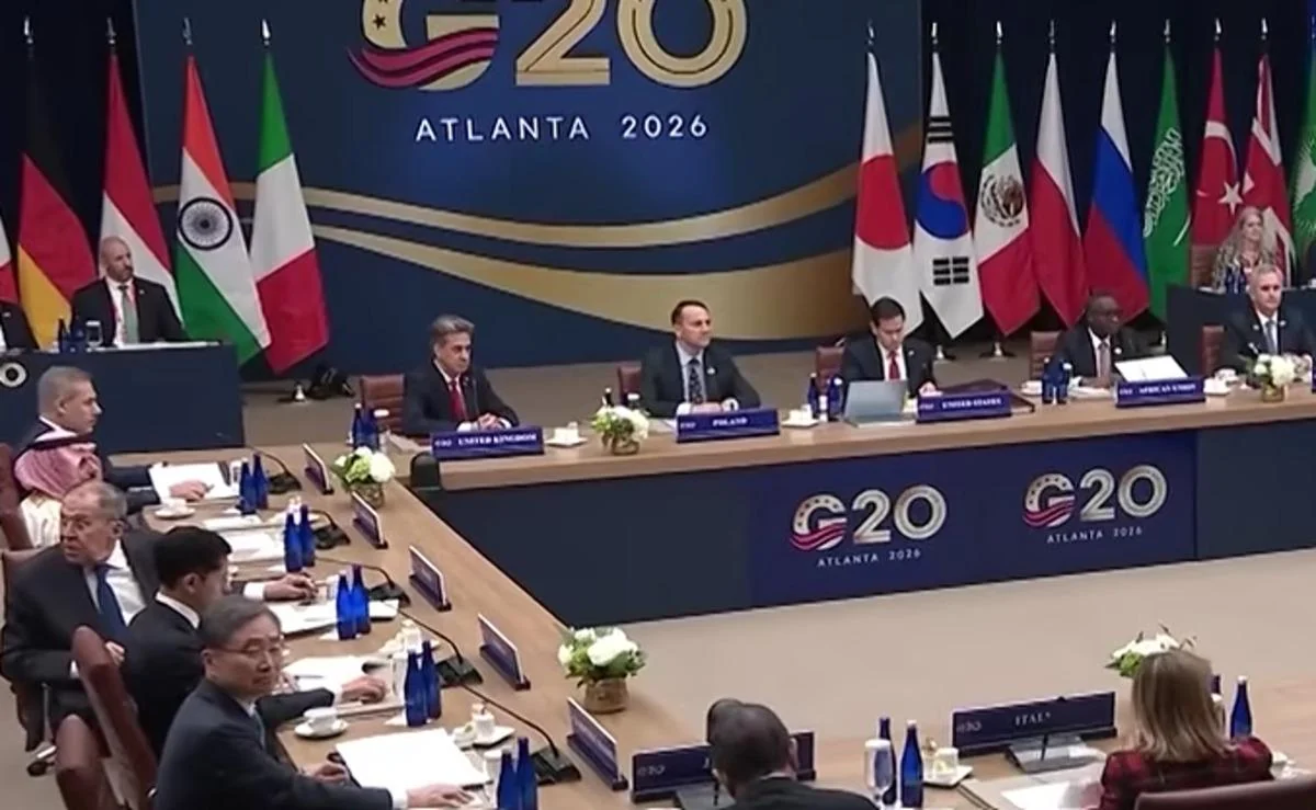 Організатори G20 відмовилися від спільного фото лідерів МЗС через Лаврова, - Bloomberg