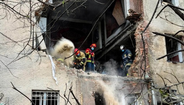 Кількість постраждалих через нічну атаку на Вінницю зросла до семи, пошуково-рятувальні роботи завершені