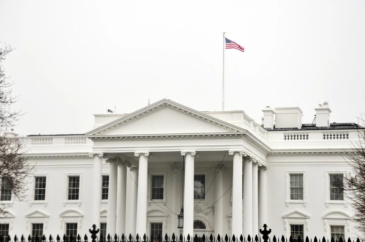 США планують провести тристоронні переговори щодо війни в Україні, - Bloomberg
