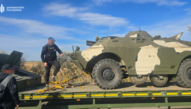 Ексзаступника командира бригади ЗСУ підозрюють у викраденні бронемашини та 300 кілограмів вибухівки